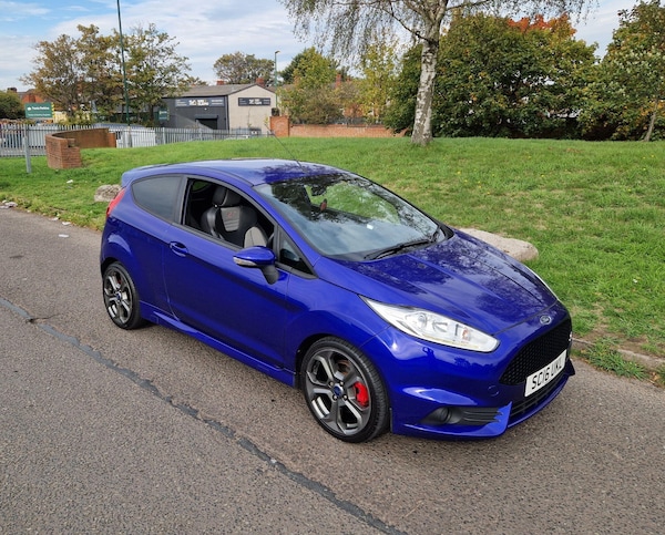 Used Ford Fiesta 2016 for sale - 76189931: Photo 10