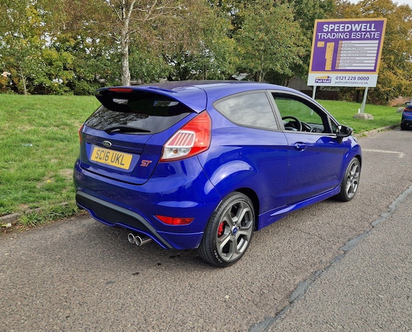Used Ford Fiesta 2016 for sale - 76189931: Photo 15