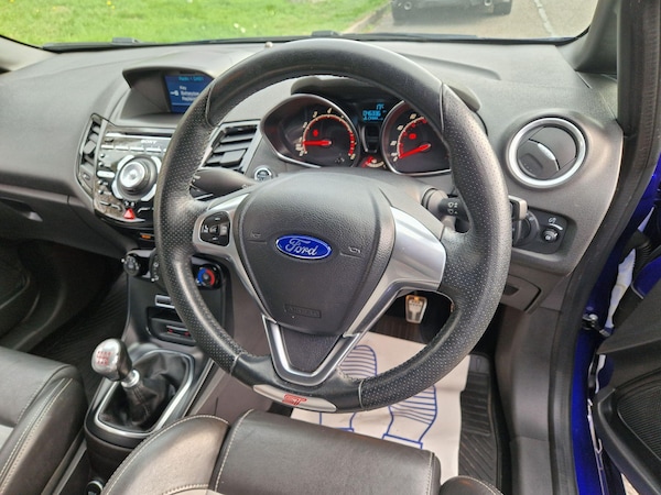 Used Ford Fiesta 2016 for sale - 76189931: Photo 24