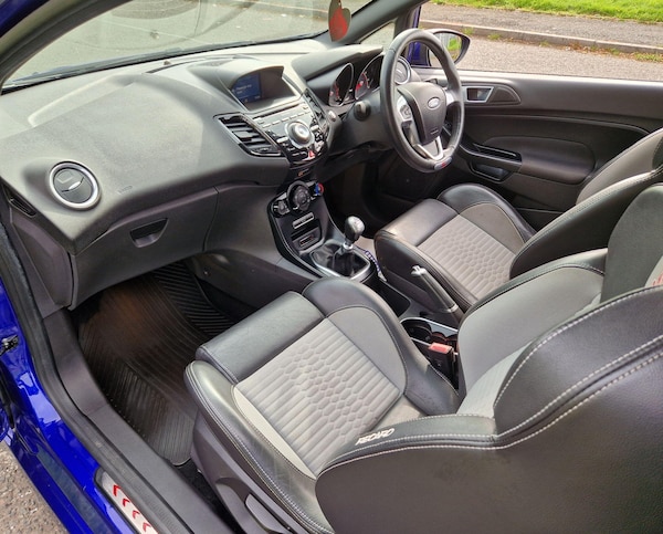 Used Ford Fiesta 2016 for sale - 76189931: Photo 28