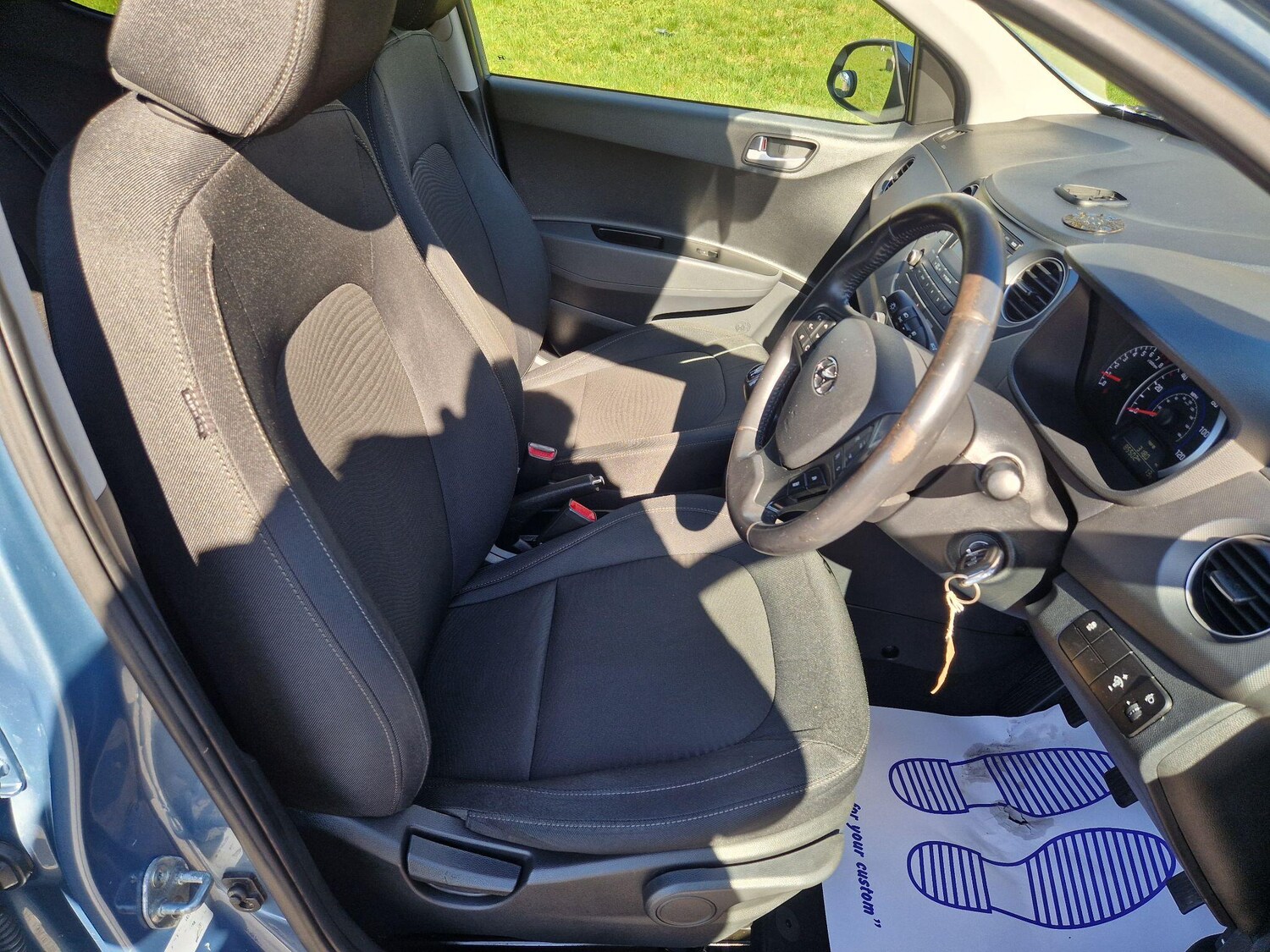 Used Hyundai i10 2017 for sale - 78034041: Photo 42