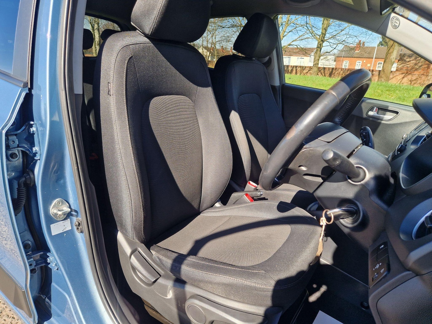 Used Hyundai i10 2017 for sale - 78034041: Photo 43