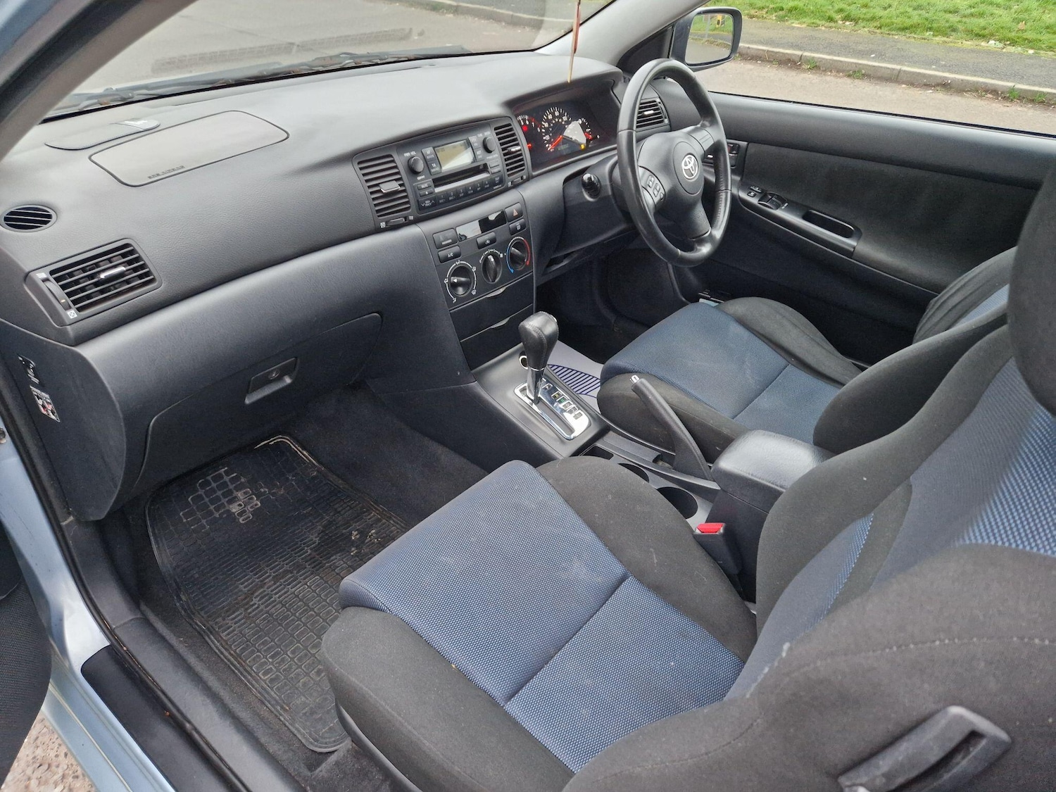 Used Toyota Corolla 2005 for sale - 78184167: Photo 27