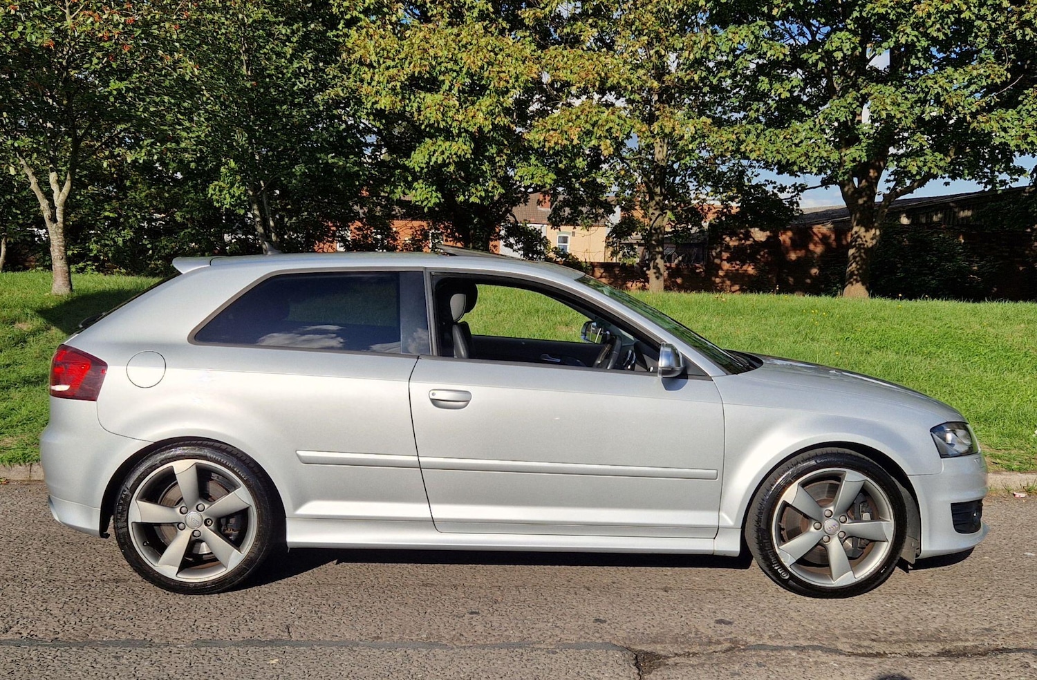 Used Audi S3 2011 for sale - 76121996: Photo 4