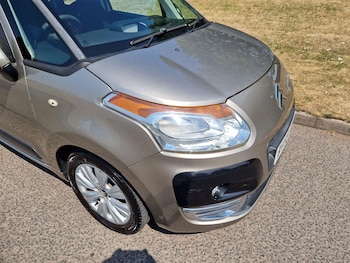 Used Citroen C3 Picasso 2009 for sale - 79189095: Photo