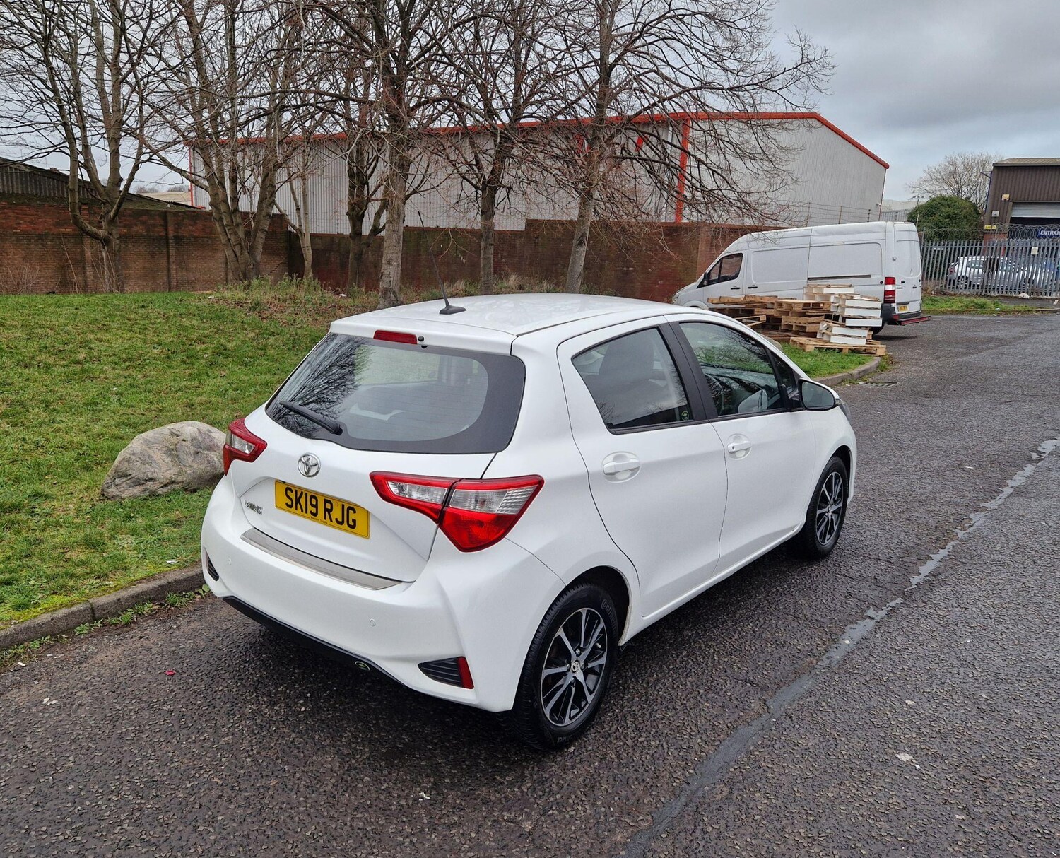 Used Toyota Yaris 2019 for sale - 77060143: Photo 25