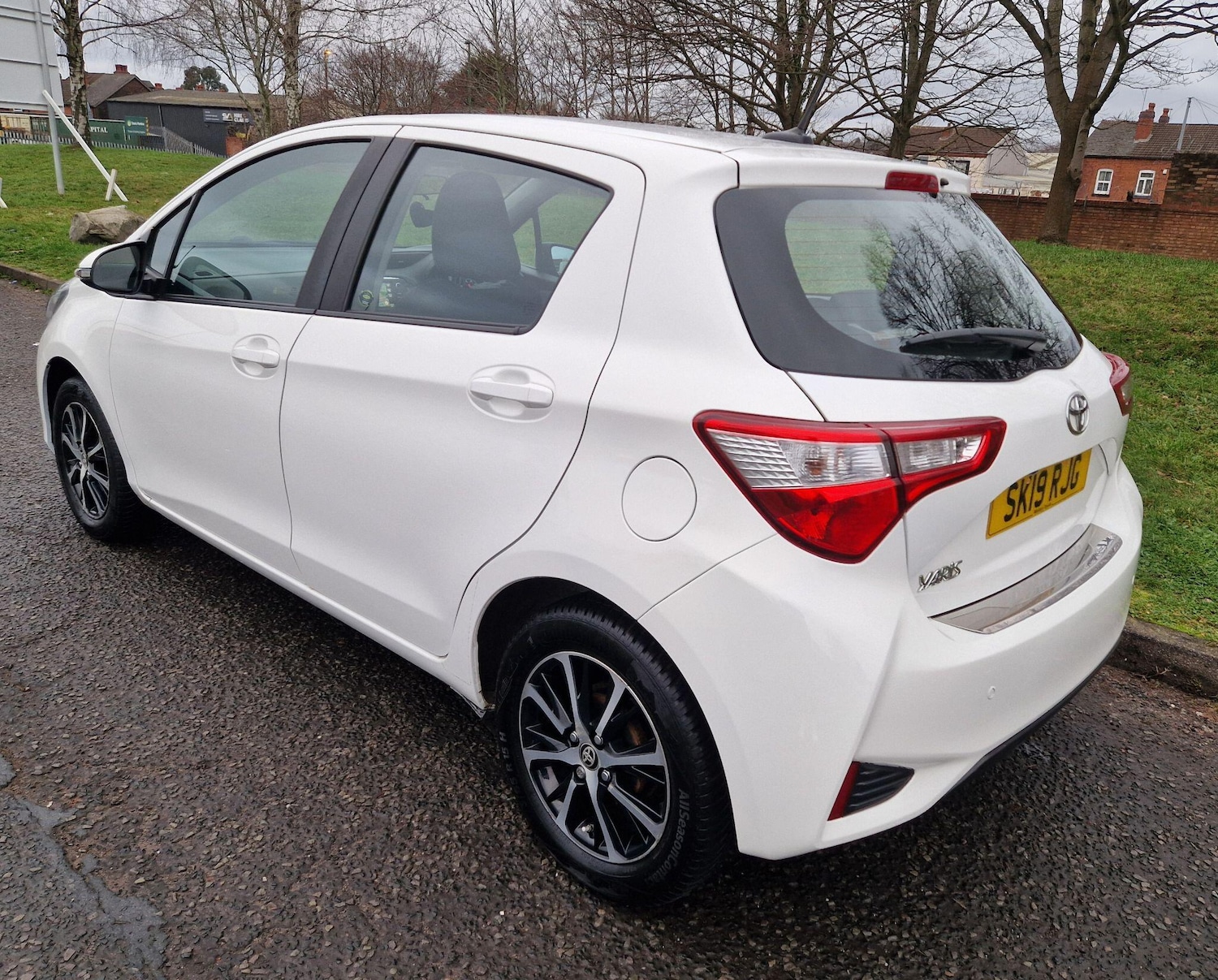 Used Toyota Yaris 2019 for sale - 77060143: Photo 29
