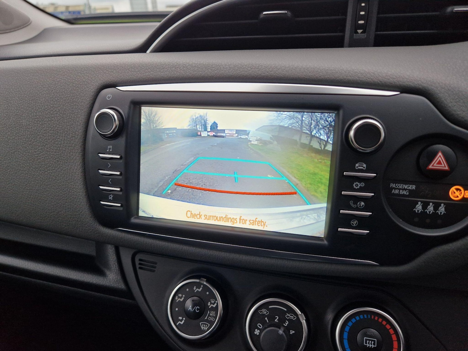 Used Toyota Yaris 2019 for sale - 77060143: Photo 36