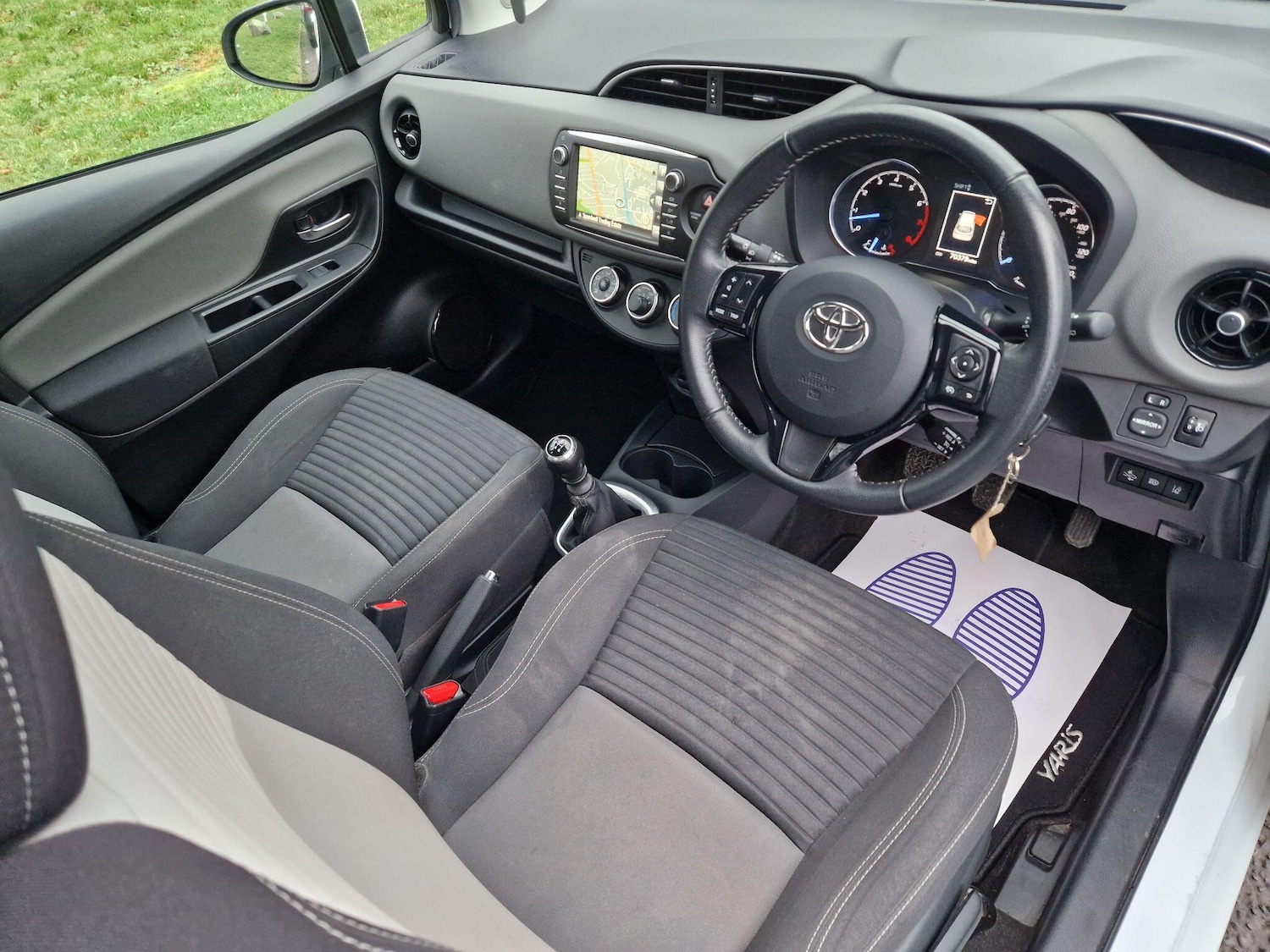 Used Toyota Yaris 2019 for sale - 77060143: Photo 39