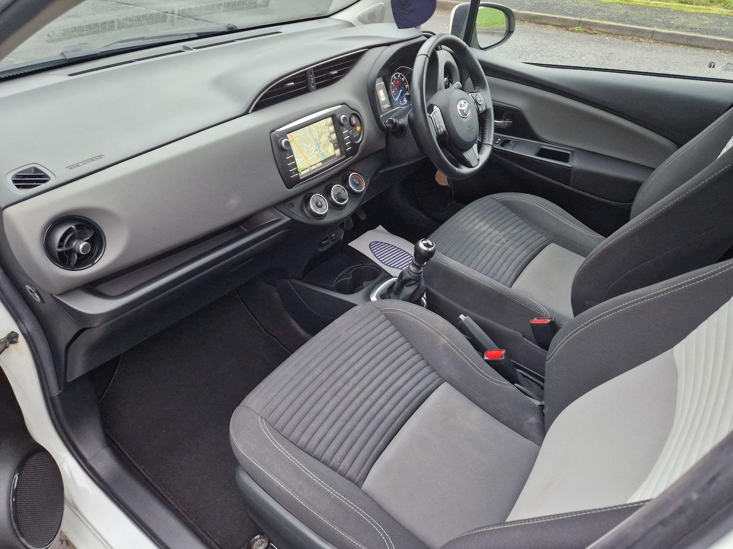 Used Toyota Yaris 2019 for sale - 77060143: Photo 42