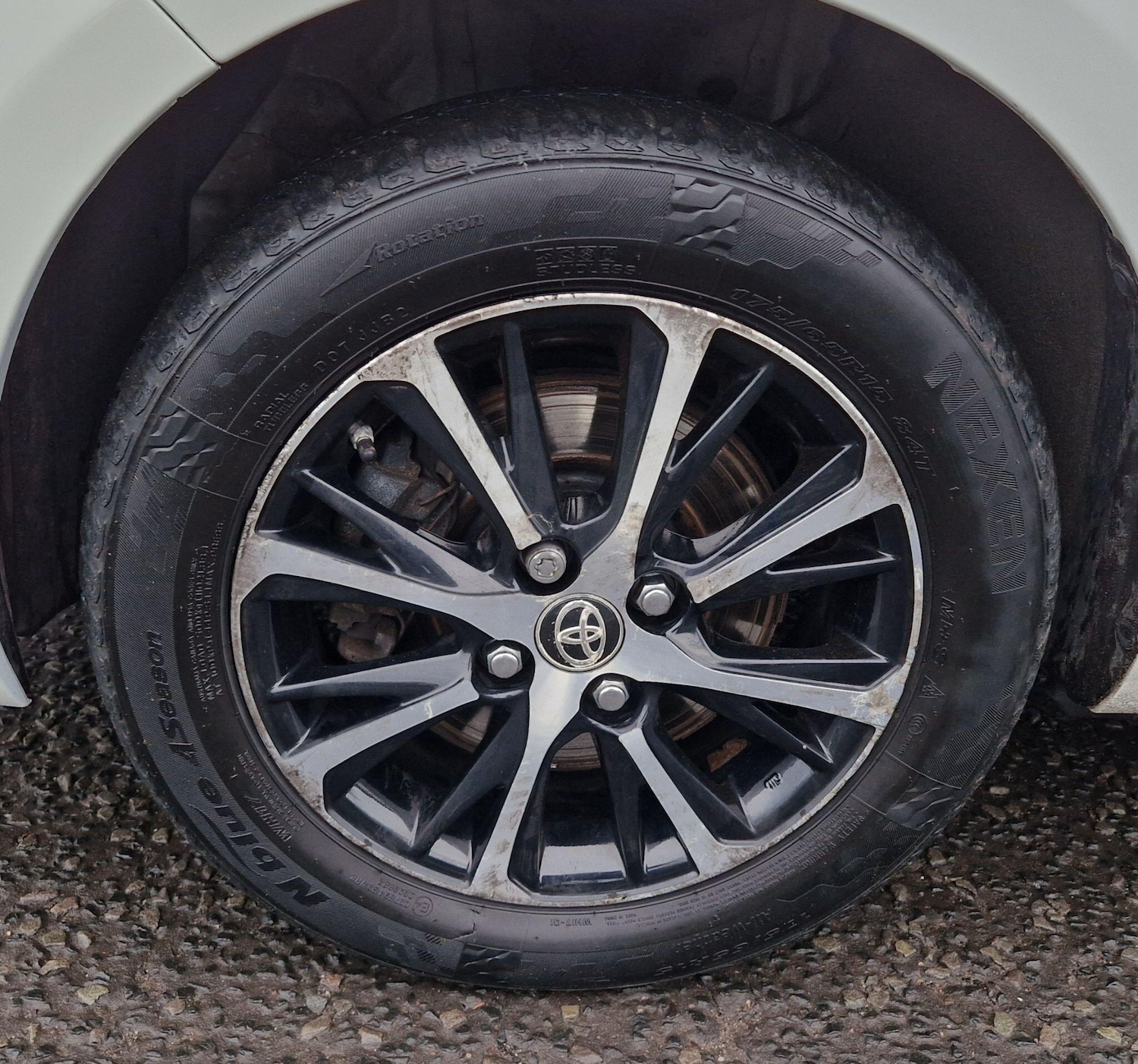 Used Toyota Yaris 2019 for sale - 77060143: Photo 6