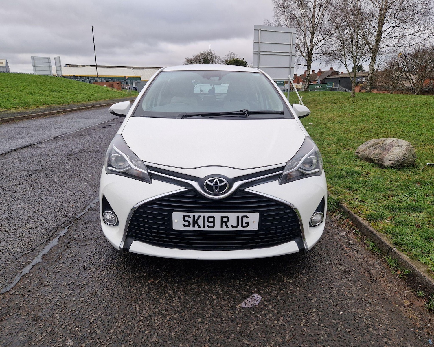 Used Toyota Yaris 2019 for sale - 77060143: Photo 8