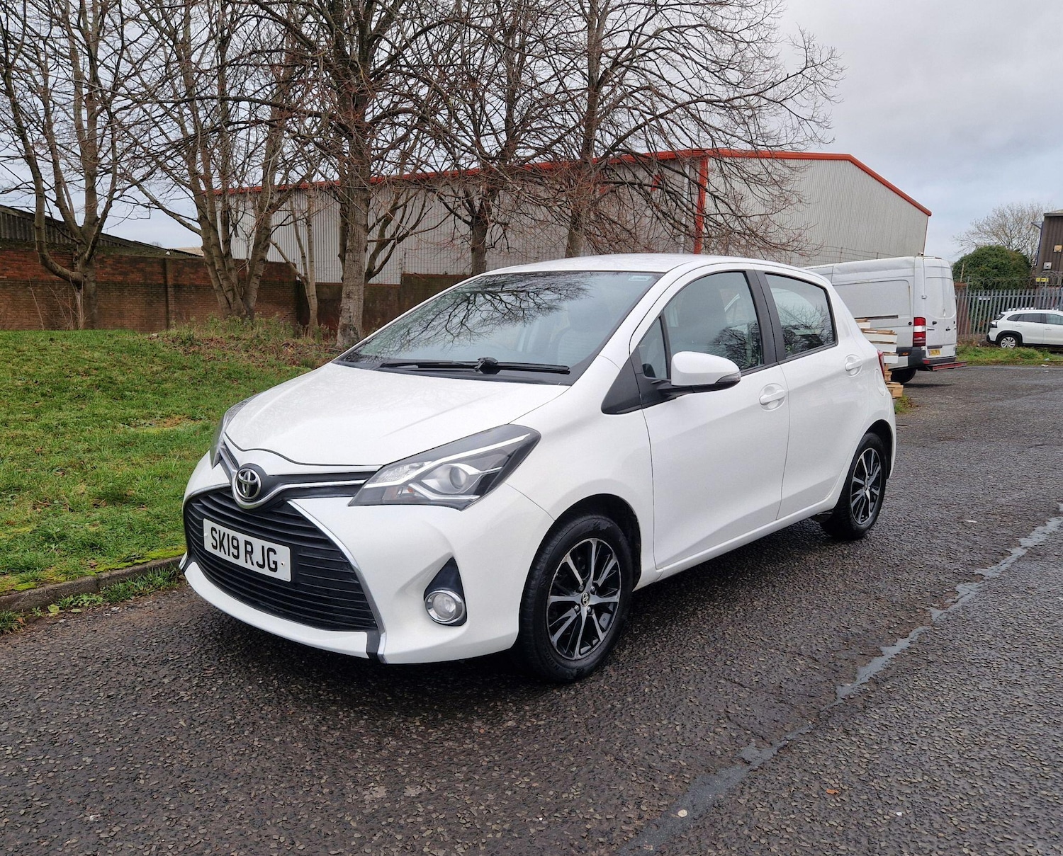 Used Toyota Yaris 2019 for sale - 77060143: Photo 9