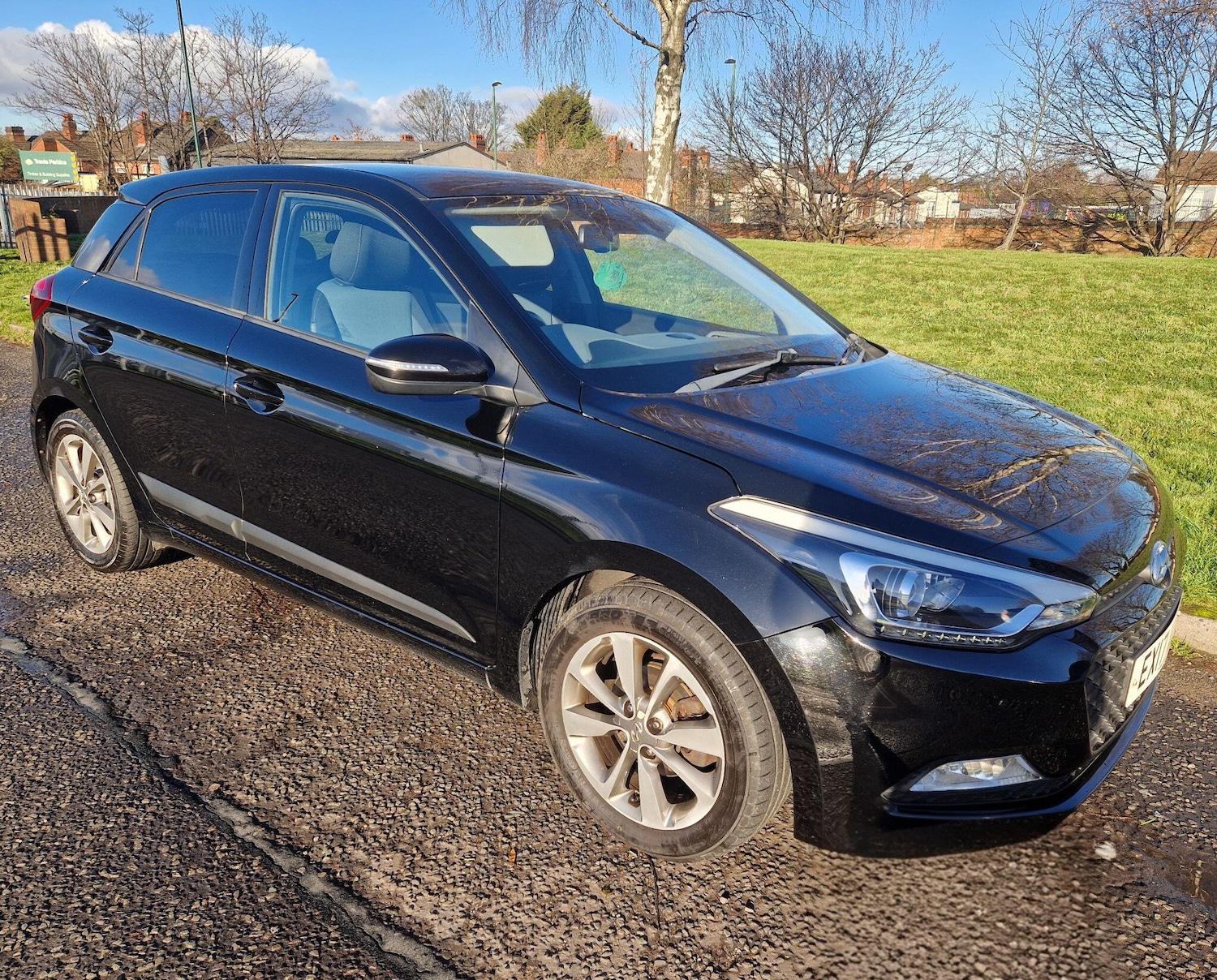 Used Hyundai i20 2017 for sale - 76765547: Photo 16