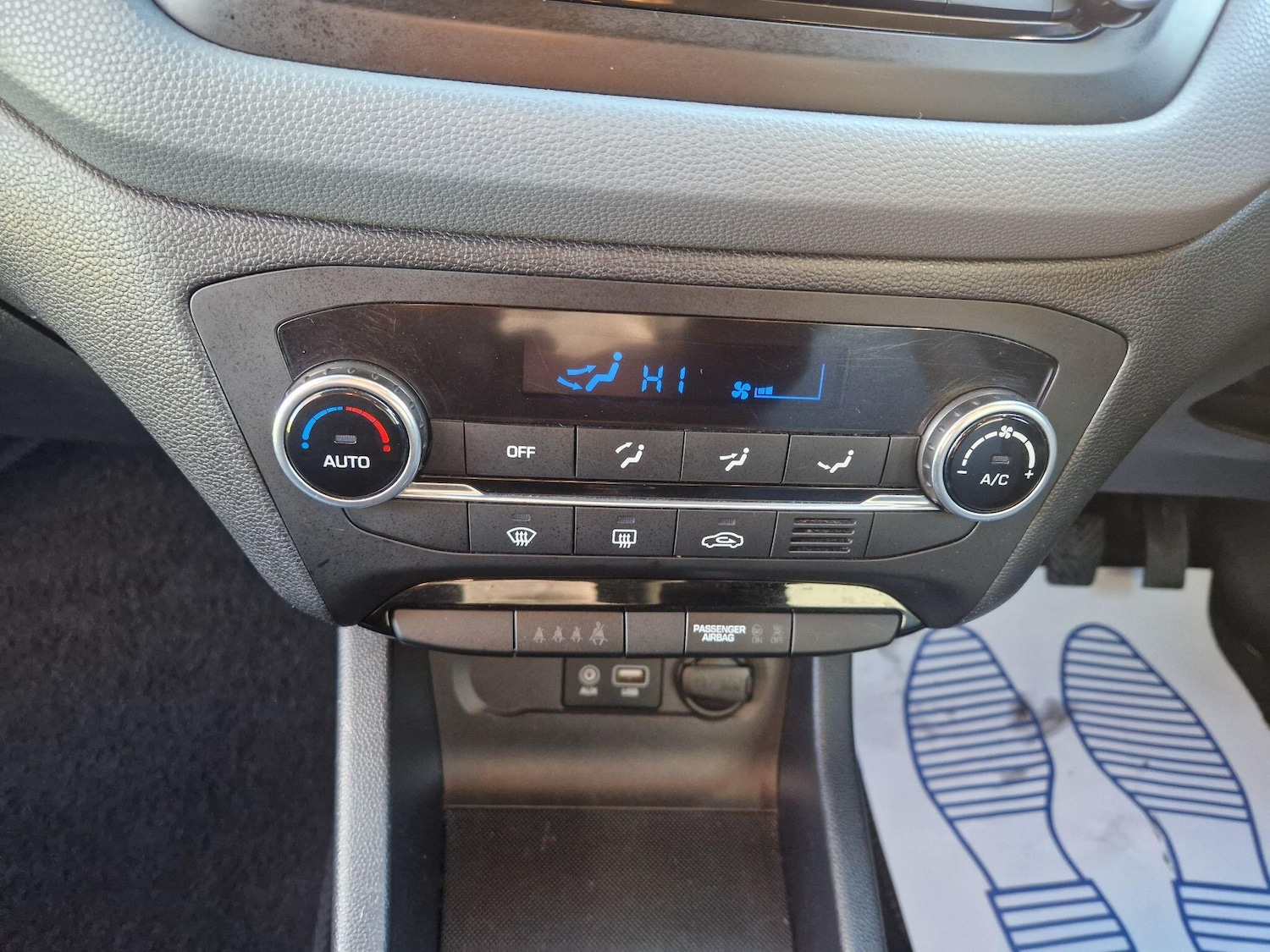 Used Hyundai i20 2017 for sale - 76765547: Photo 36