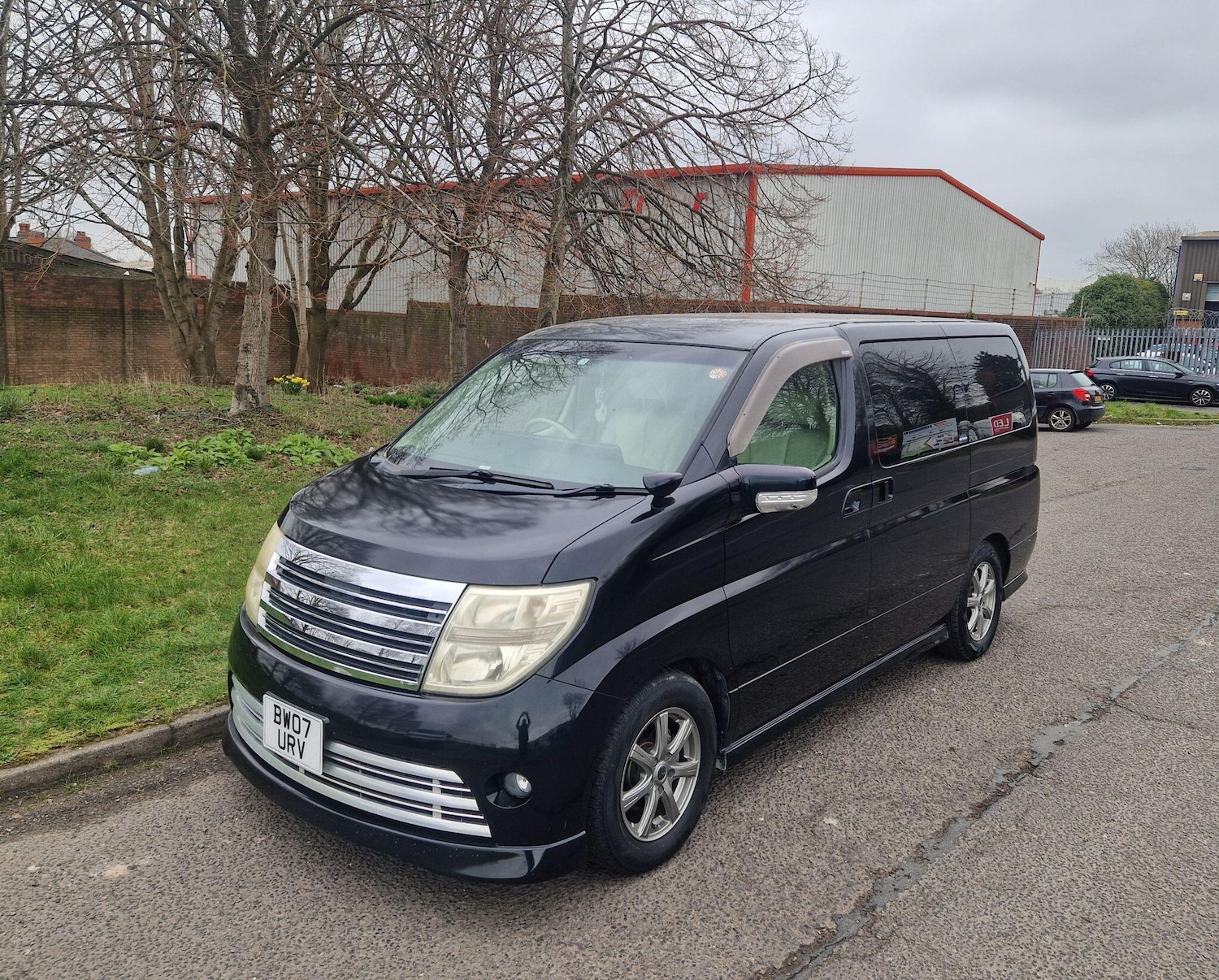 Used Nissan Elgrand 2021 for sale - 77898187: Photo 14
