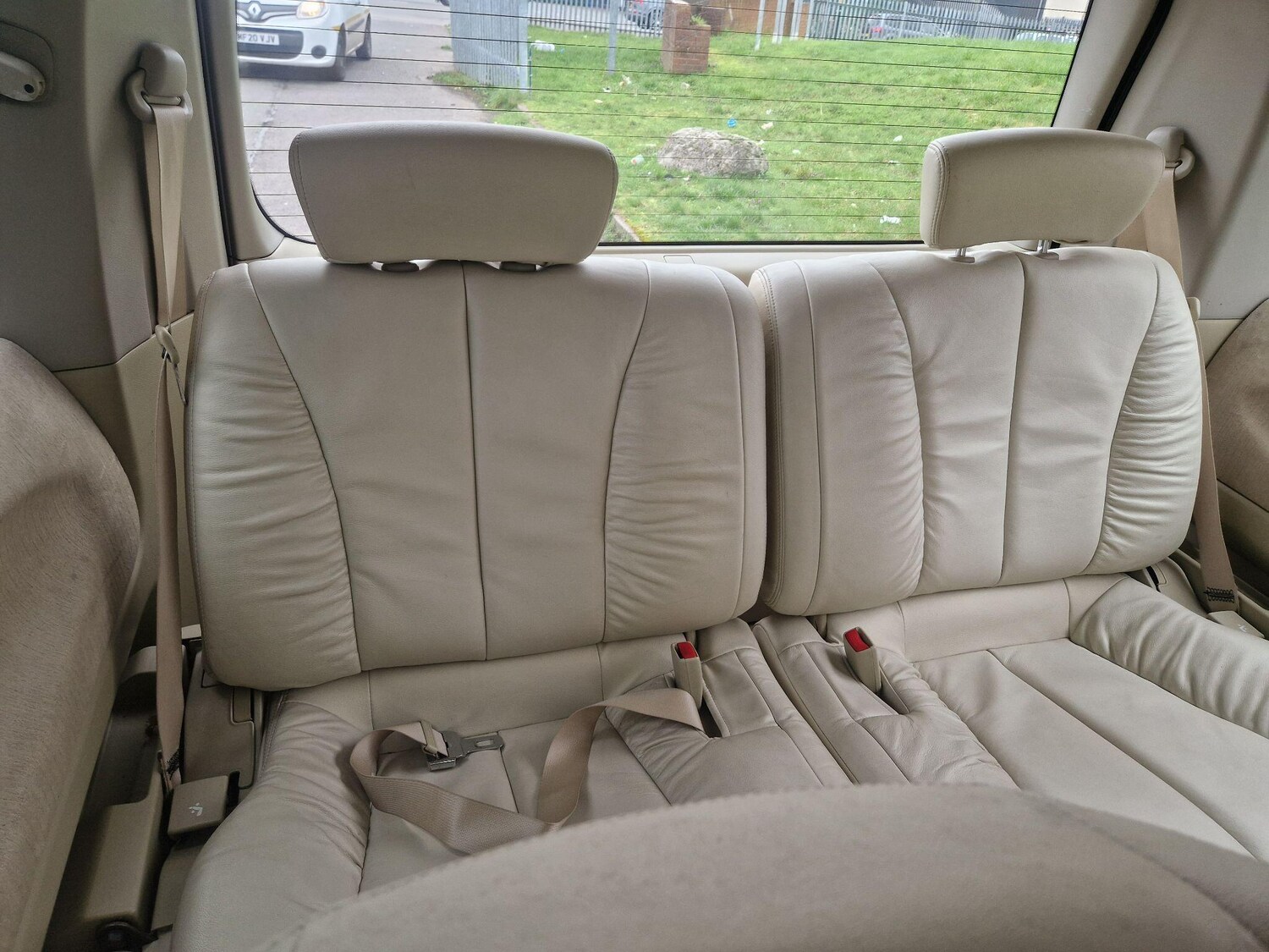 Used Nissan Elgrand 2021 for sale - 77898187: Photo 41
