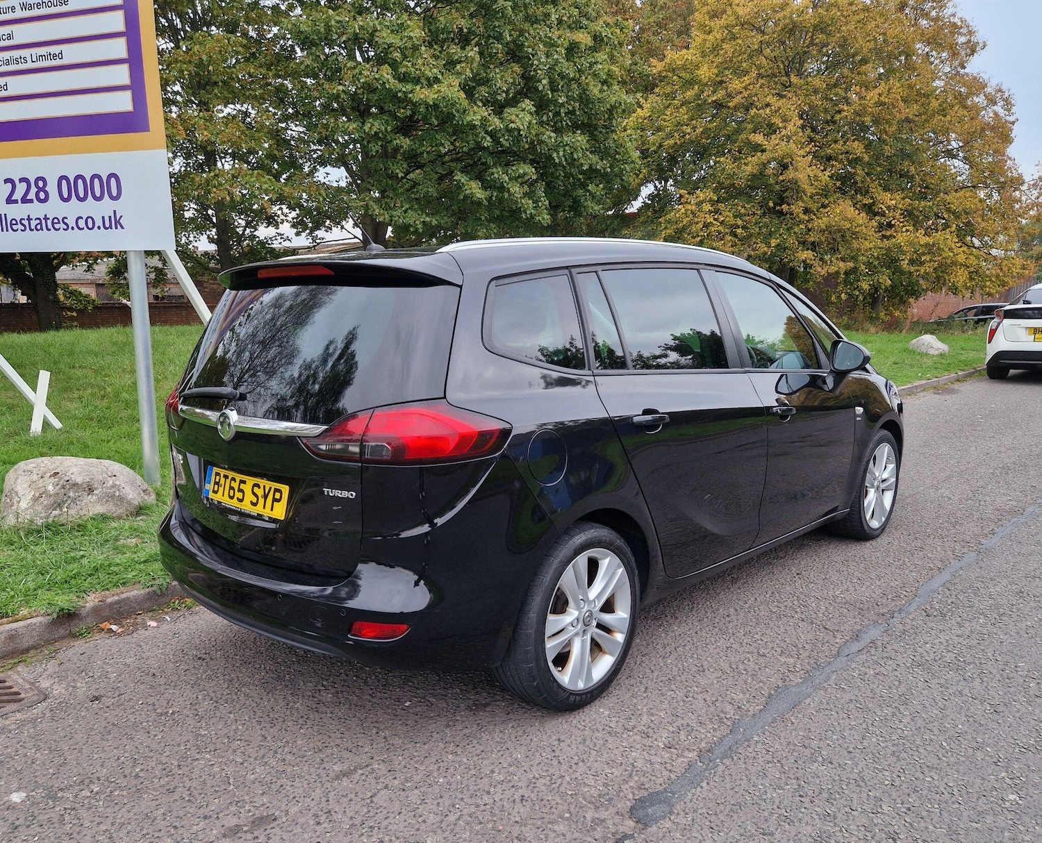 Used Vauxhall Zafira Tourer 2015 for sale - 76189753: Photo 15