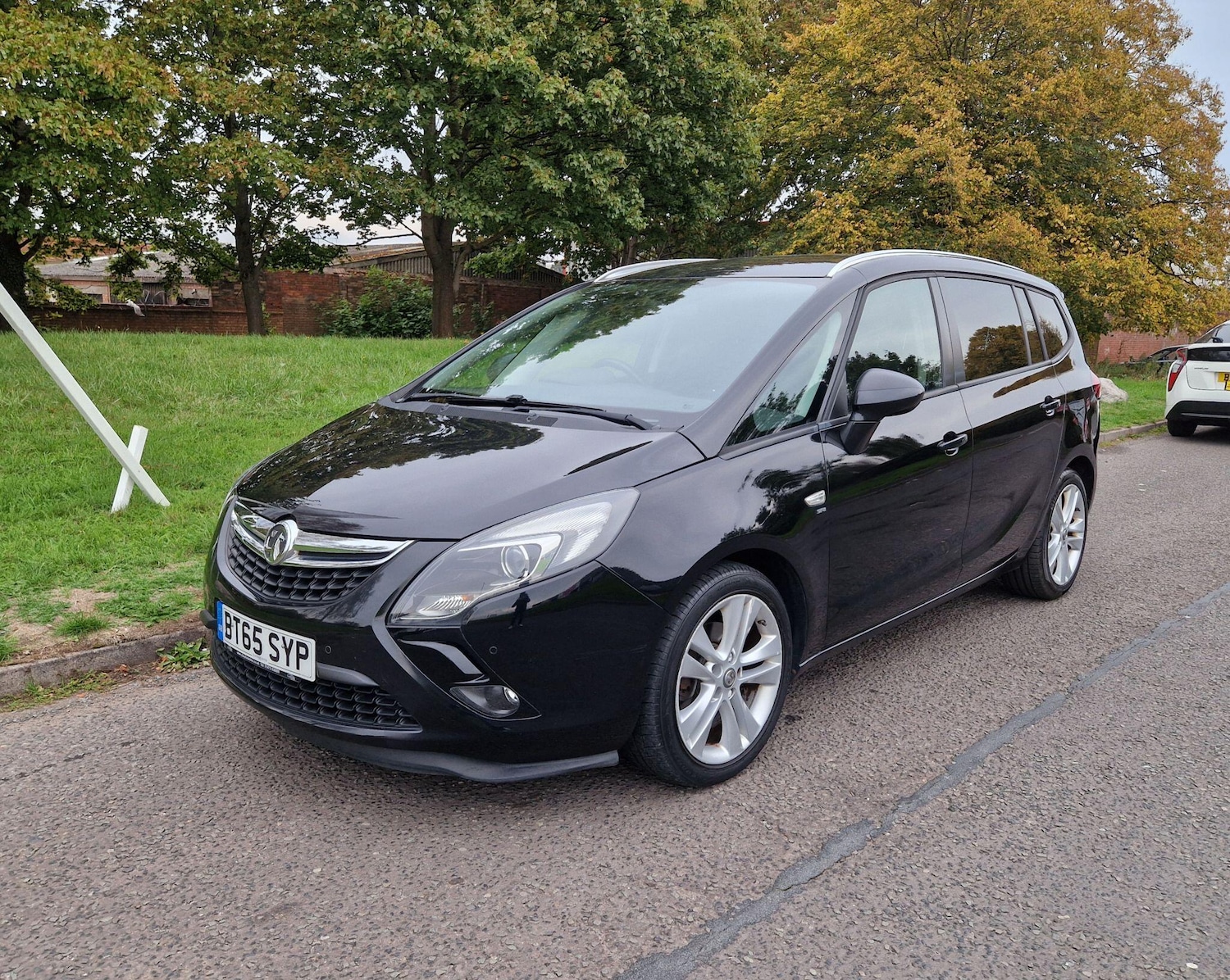 Used Vauxhall Zafira Tourer 2015 for sale - 76189753: Photo 7