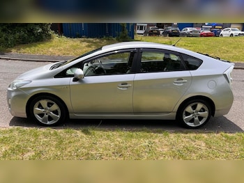 Used Toyota Prius 2010 for sale - 78999590: Photo