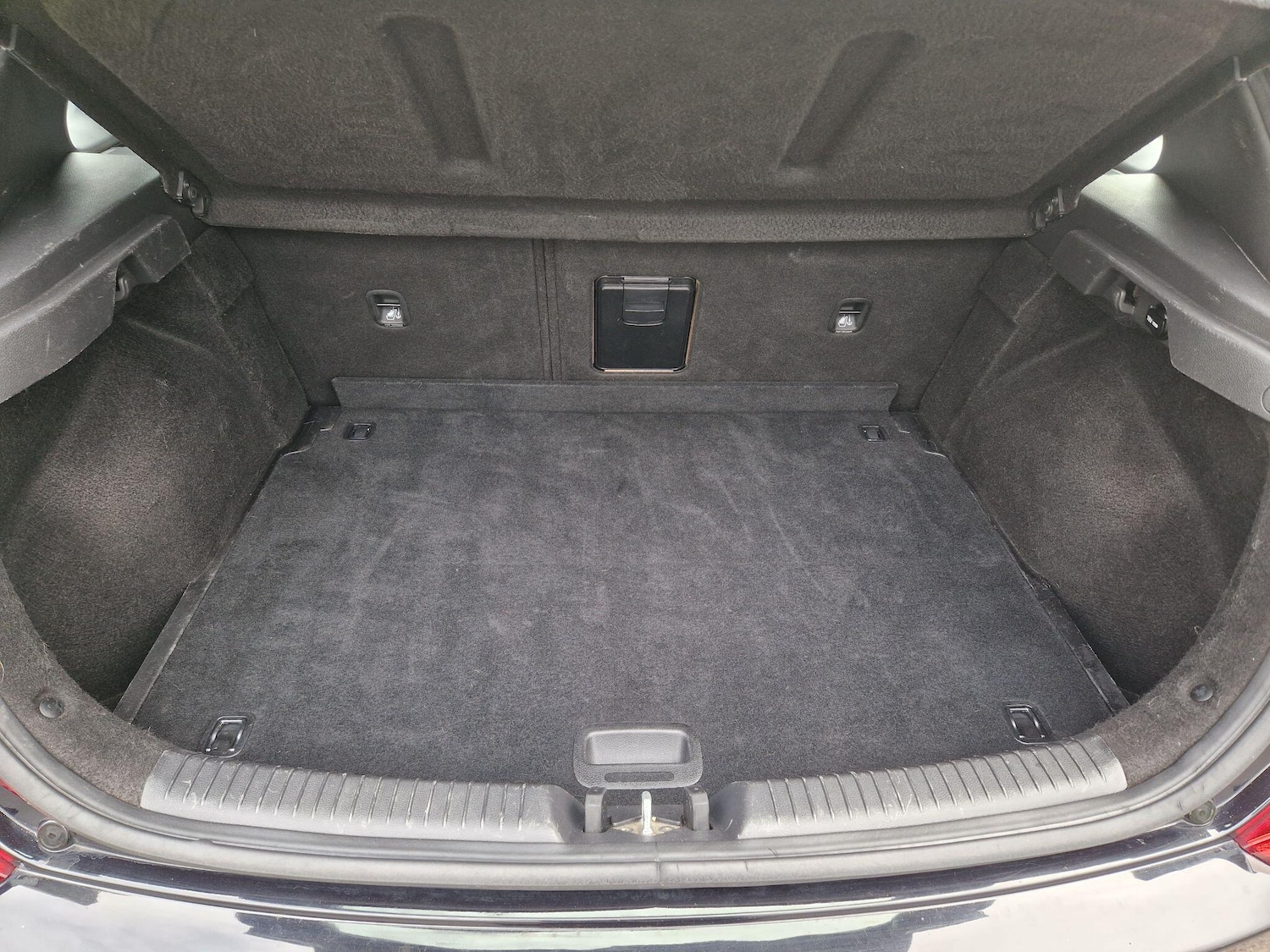 Used Hyundai i30 2018 for sale - 77909301: Photo 30