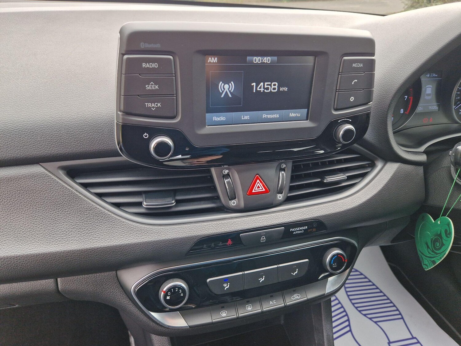 Used Hyundai i30 2018 for sale - 77909301: Photo 34