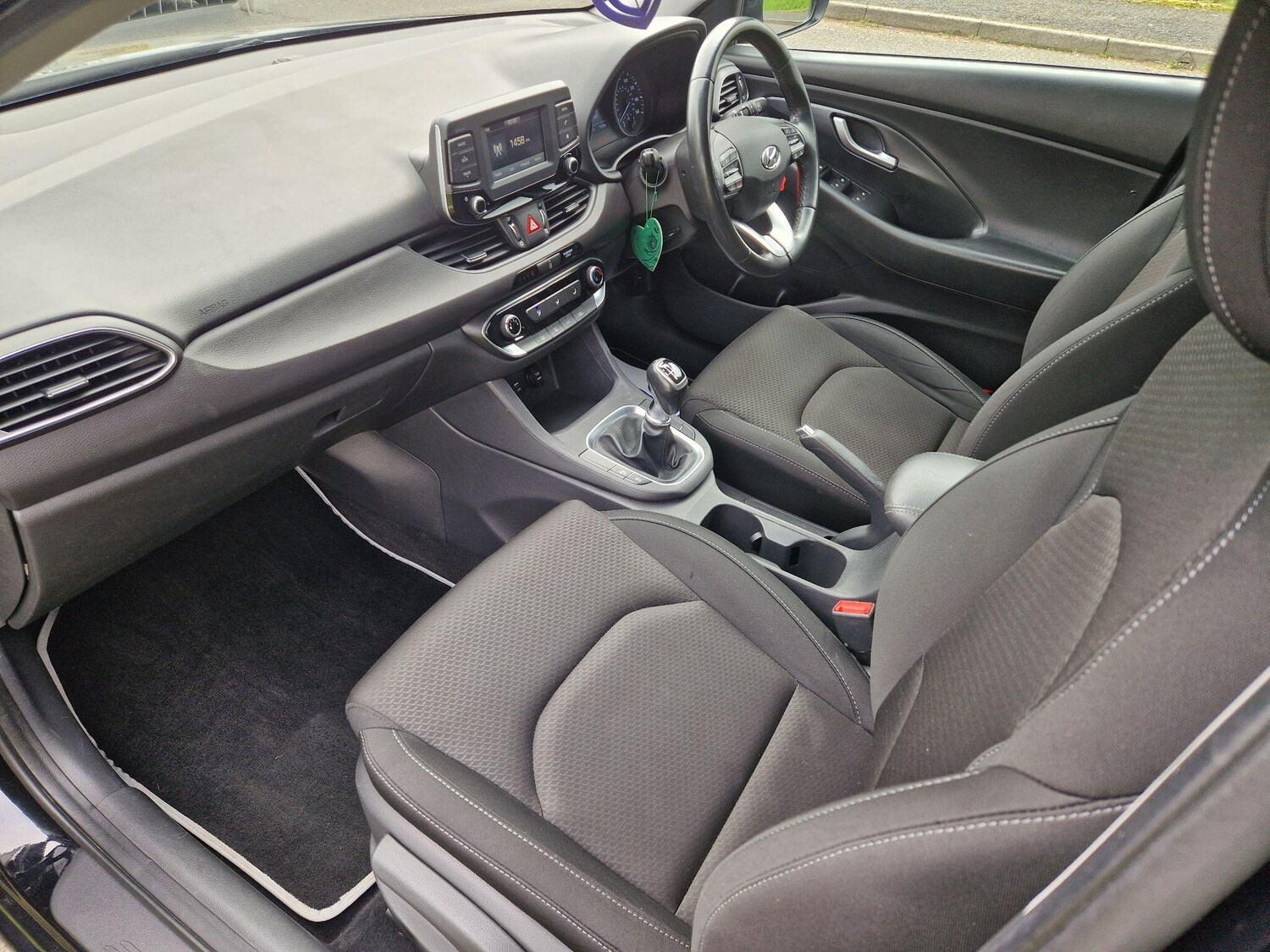 Used Hyundai i30 2018 for sale - 77909301: Photo 45