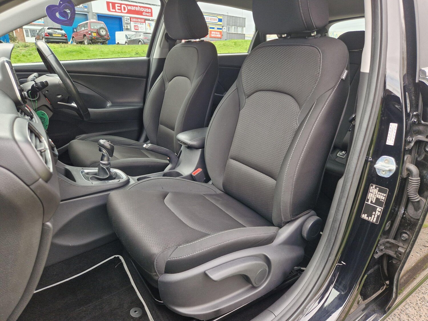 Used Hyundai i30 2018 for sale - 77909301: Photo 47