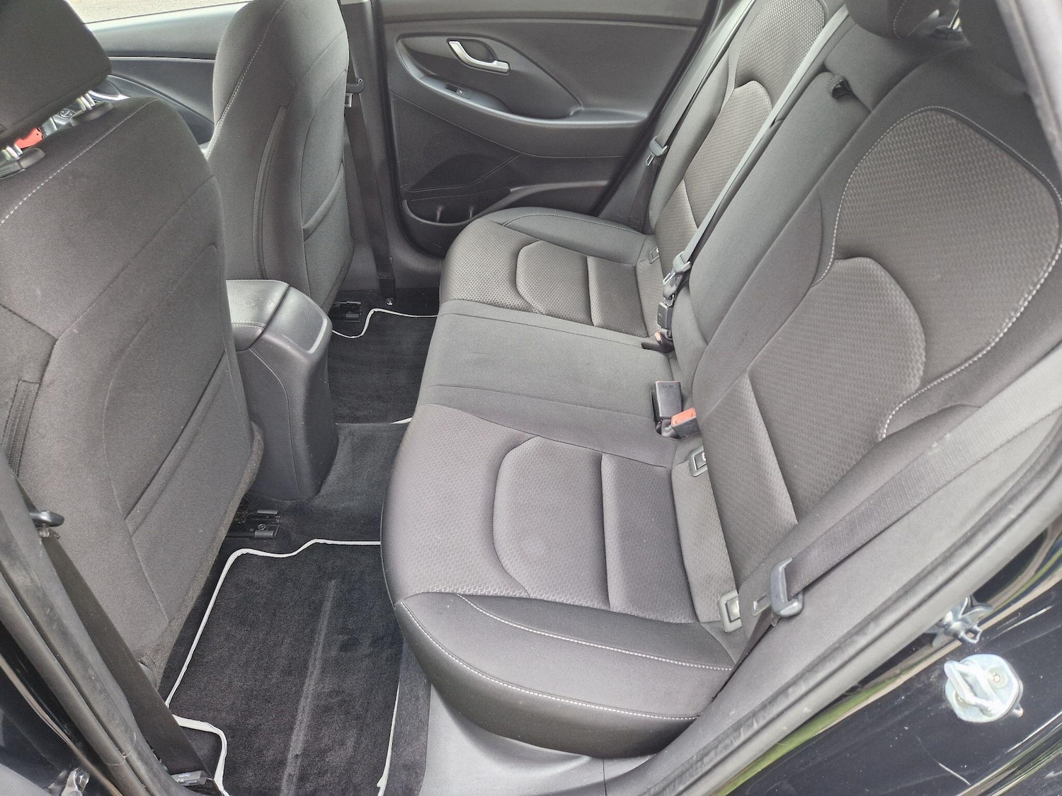 Used Hyundai i30 2018 for sale - 77909301: Photo 49