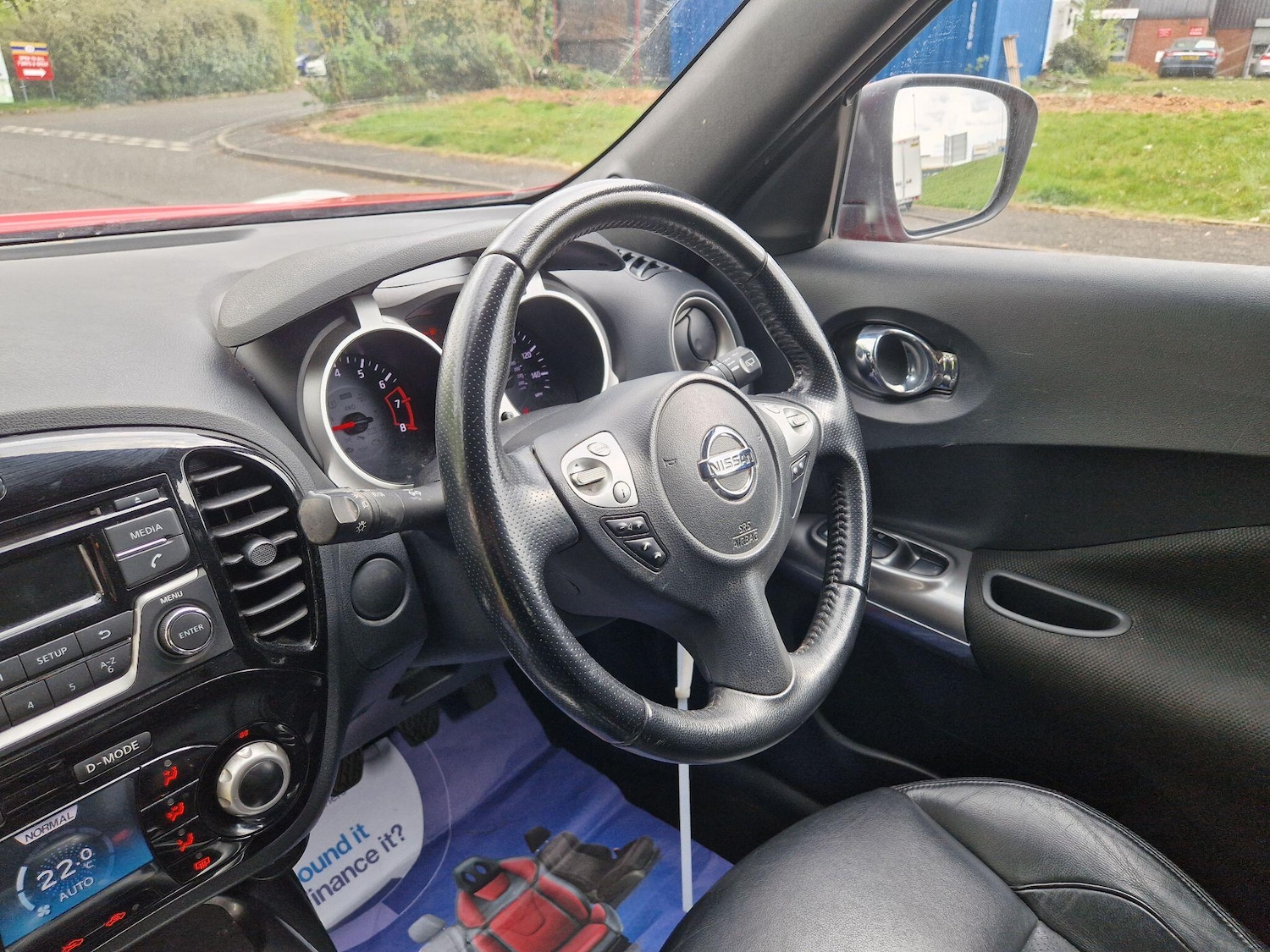 Used Nissan Juke 2015 for sale - 77253958: Photo 32