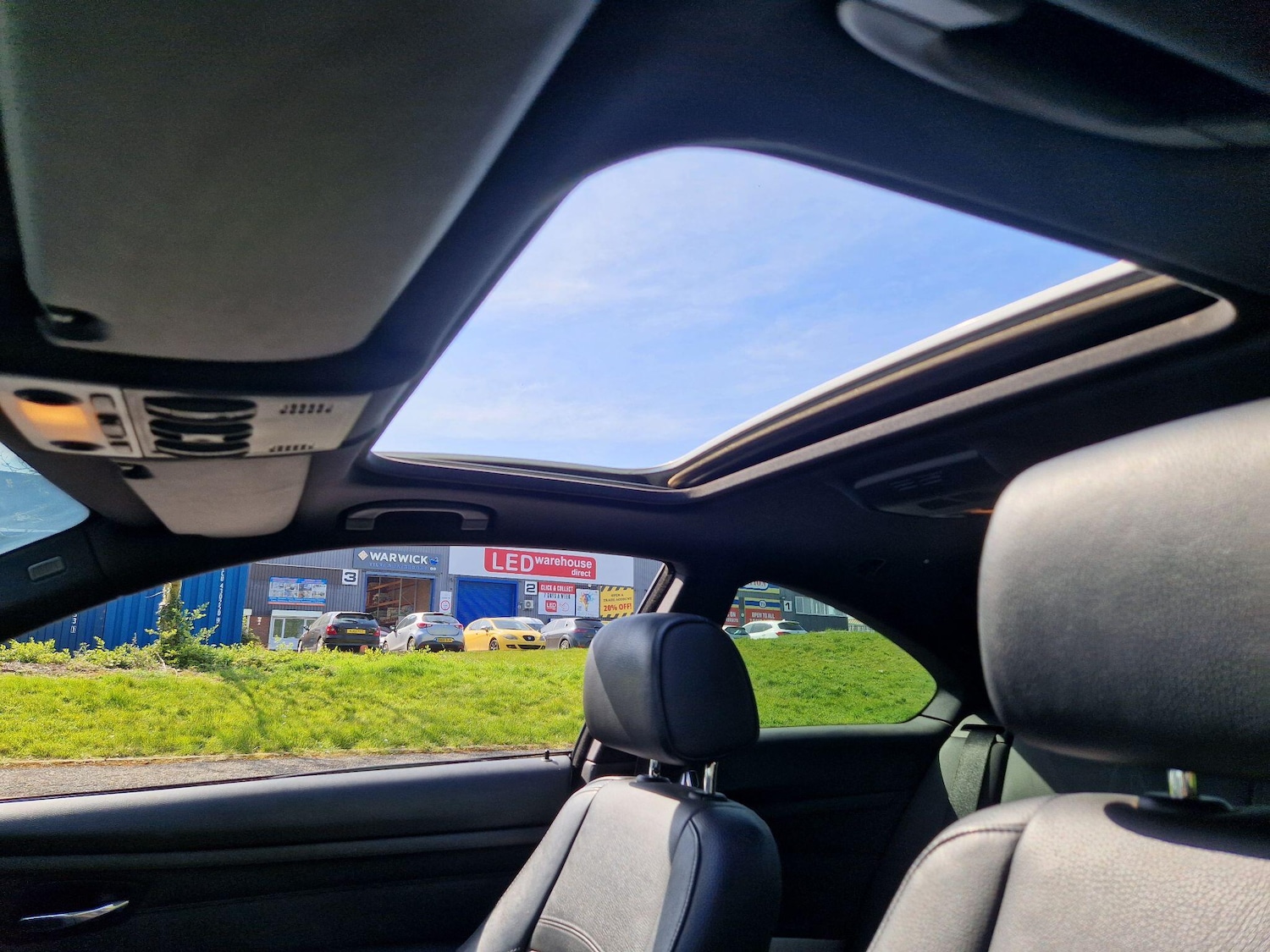 Used BMW 3 Series 2010 for sale - 78184591: Photo 30