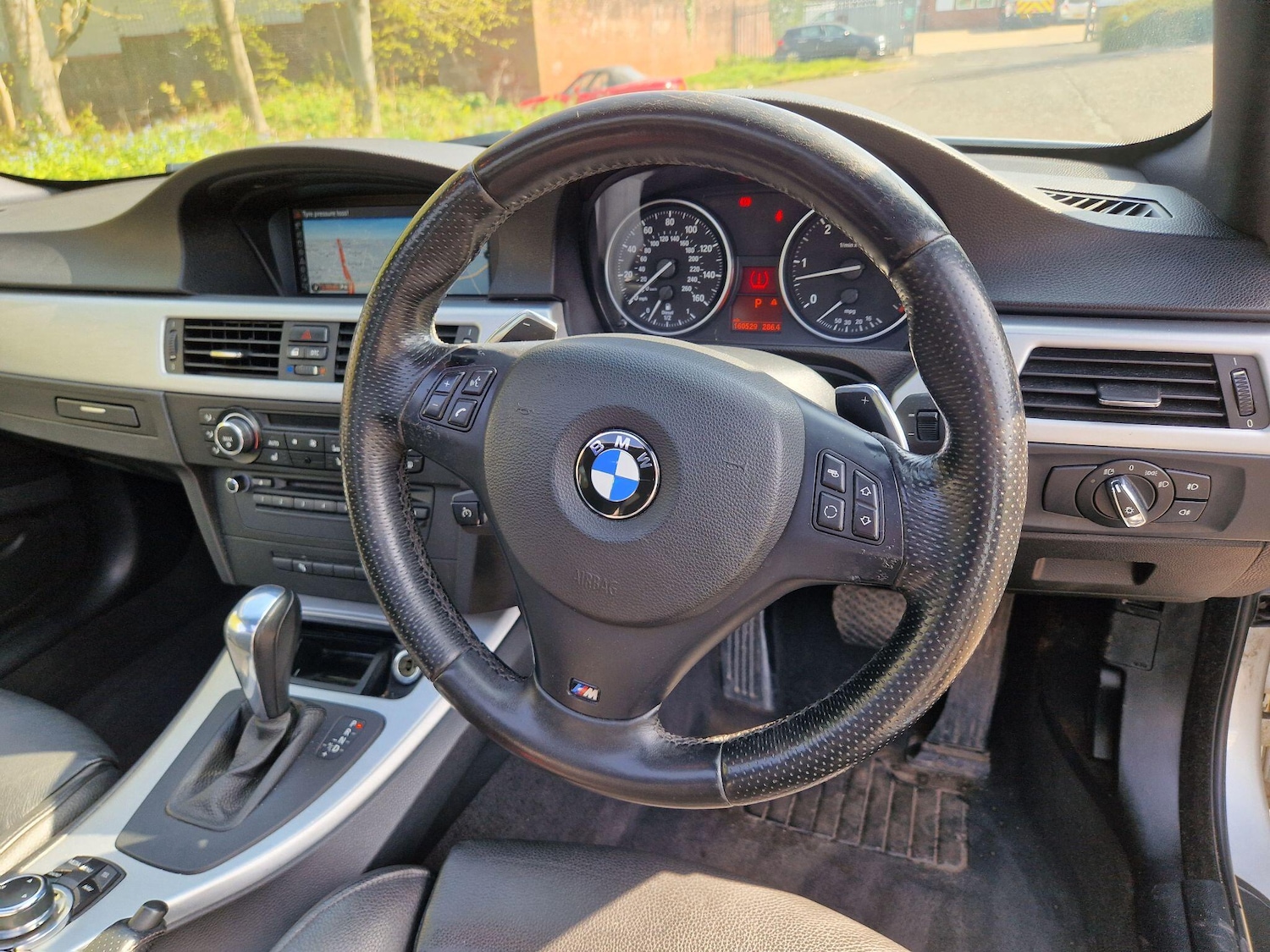 Used BMW 3 Series 2010 for sale - 78184591: Photo 33