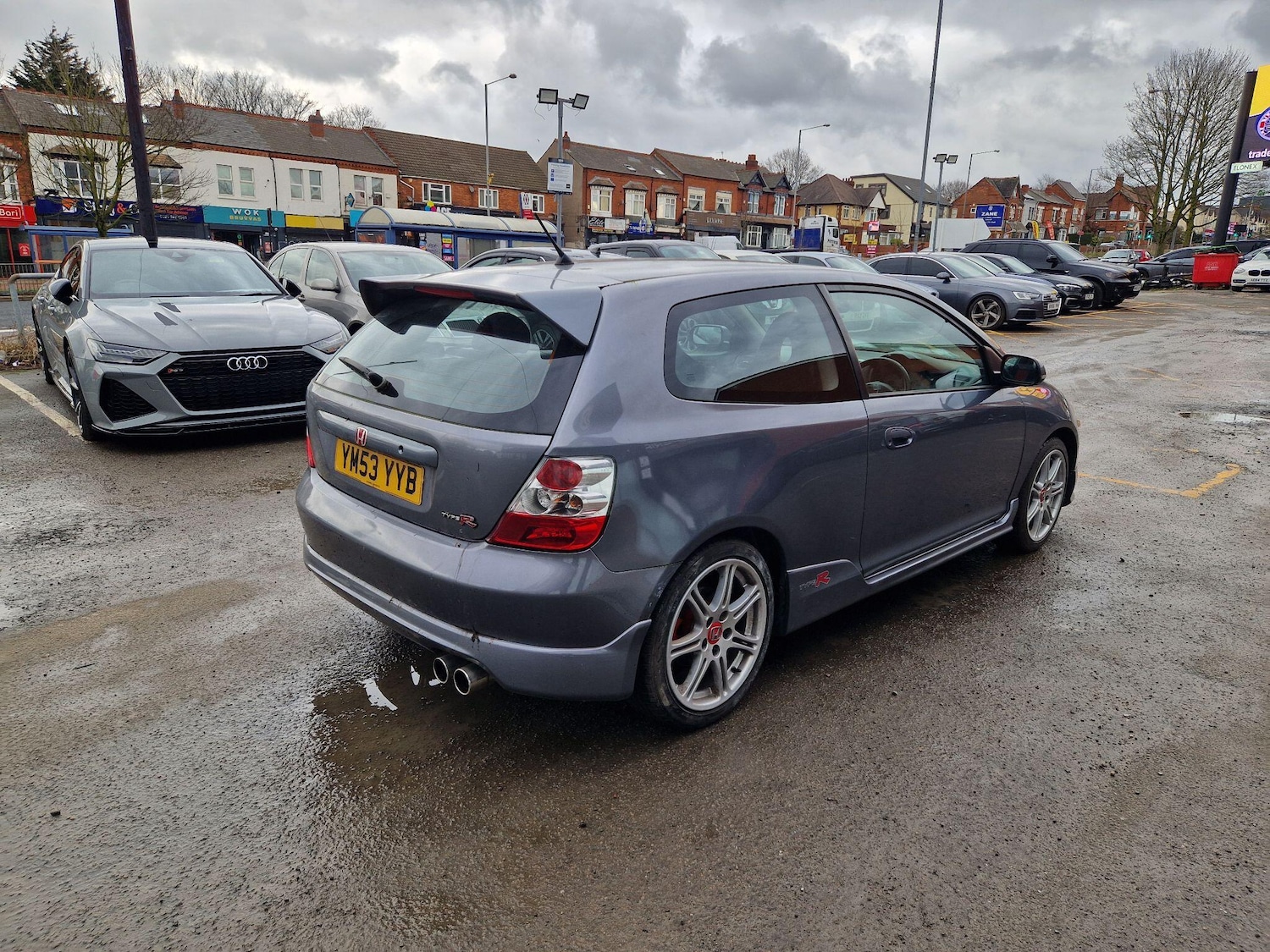 Used Honda Civic 2004 for sale - 77550369: Photo 6