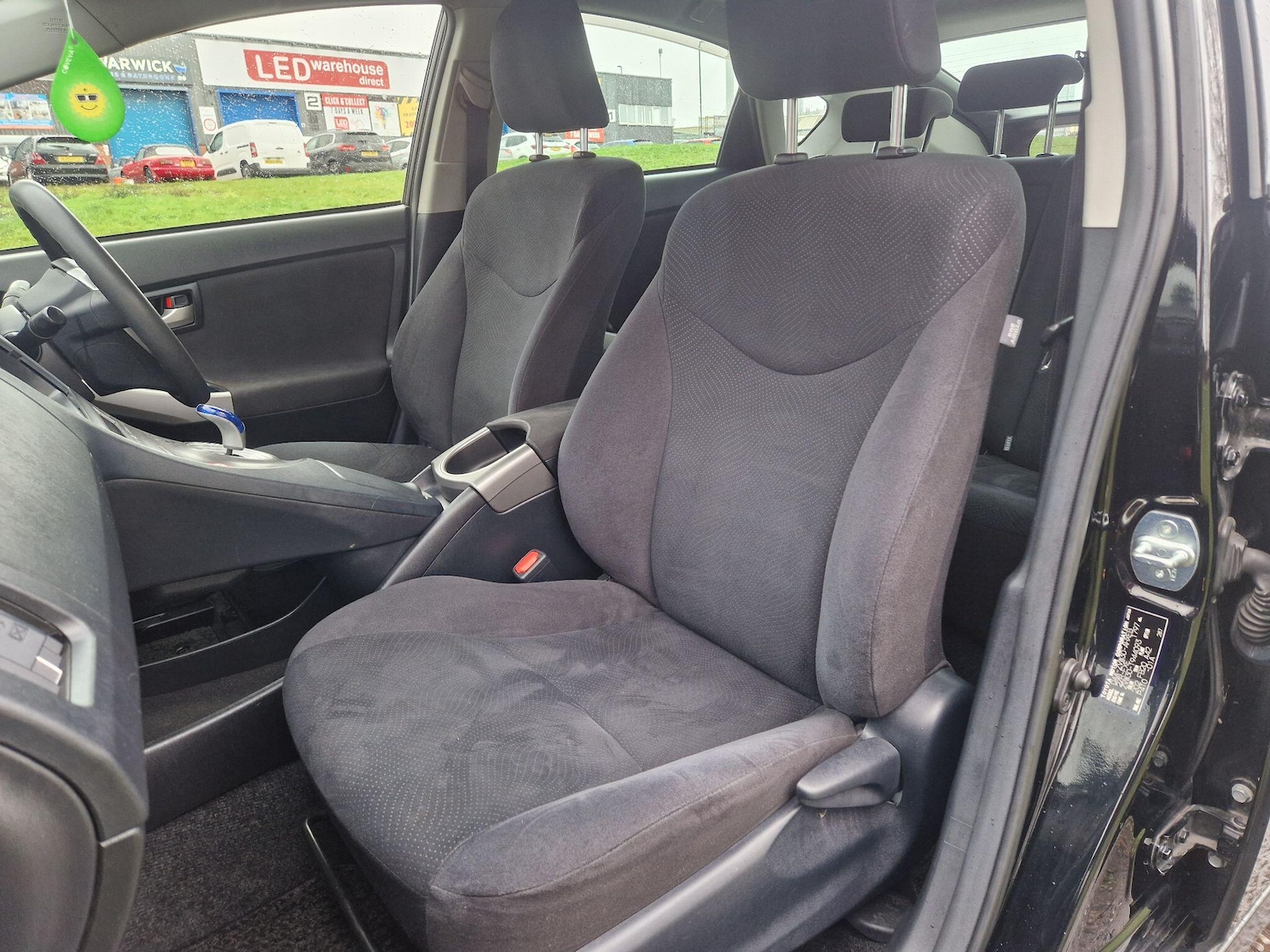 Used Toyota Prius 2023 for sale - 77400761: Photo 34