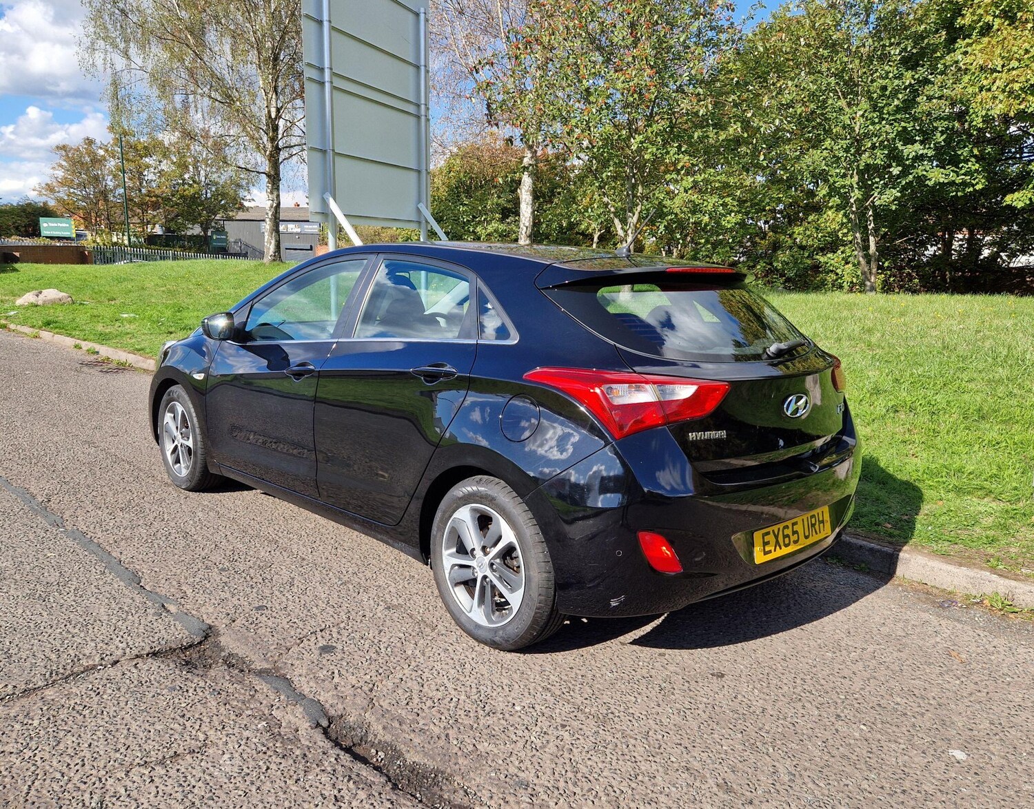 Used Hyundai i30 2015 for sale - 76158611: Photo 21