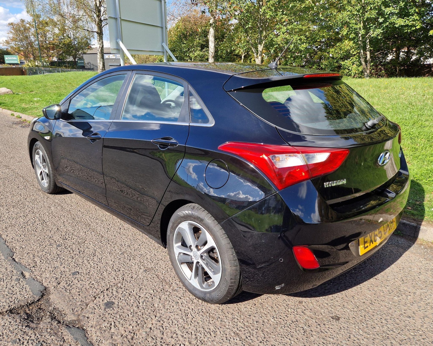Used Hyundai i30 2015 for sale - 76158611: Photo 28