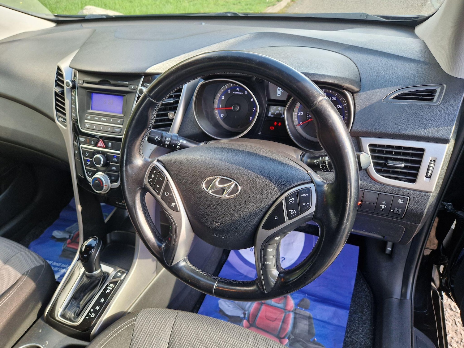 Used Hyundai i30 2015 for sale - 76158611: Photo 36