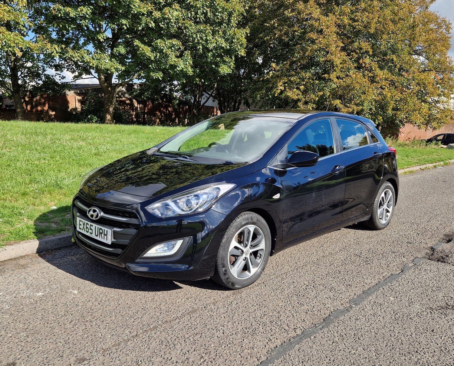 Used Hyundai i30 2015 for sale - 76158611: Photo 9