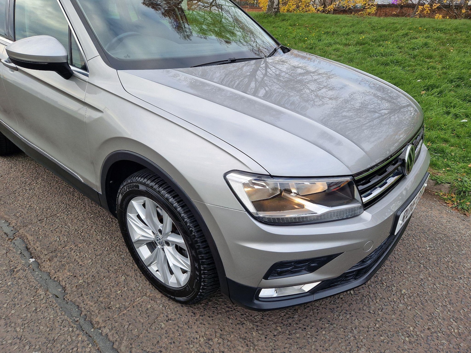 Used Volkswagen Tiguan 2016 for sale - 76423568: Photo 2