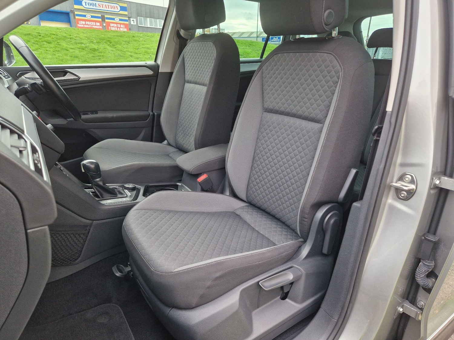 Used Volkswagen Tiguan 2016 for sale - 76423568: Photo 47