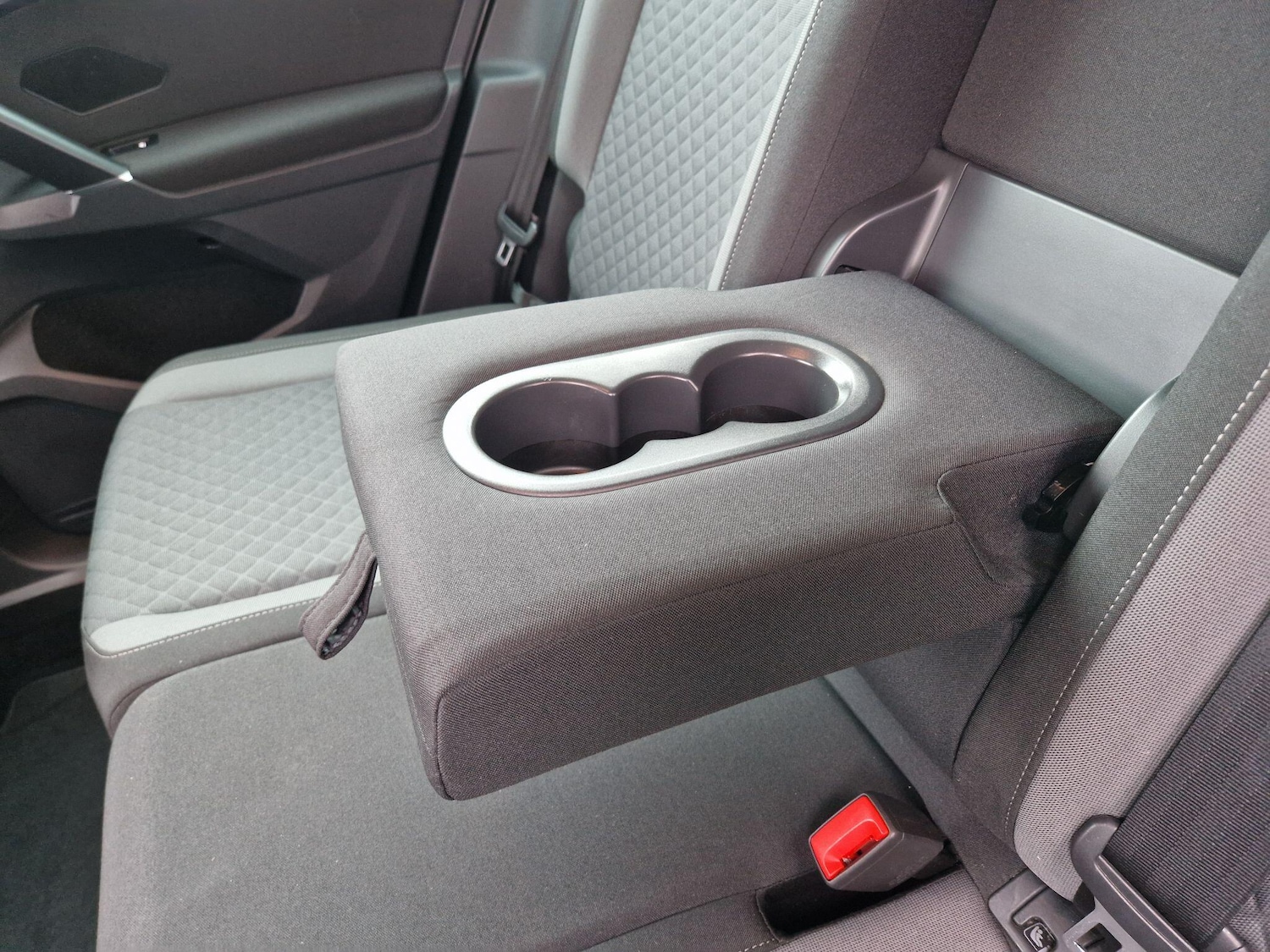 Used Volkswagen Tiguan 2016 for sale - 76423568: Photo 48