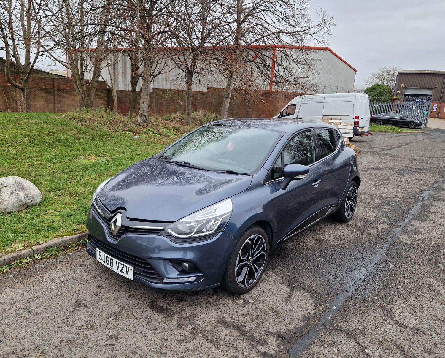 Used Renault Clio for sale - 77495998: Photo 11