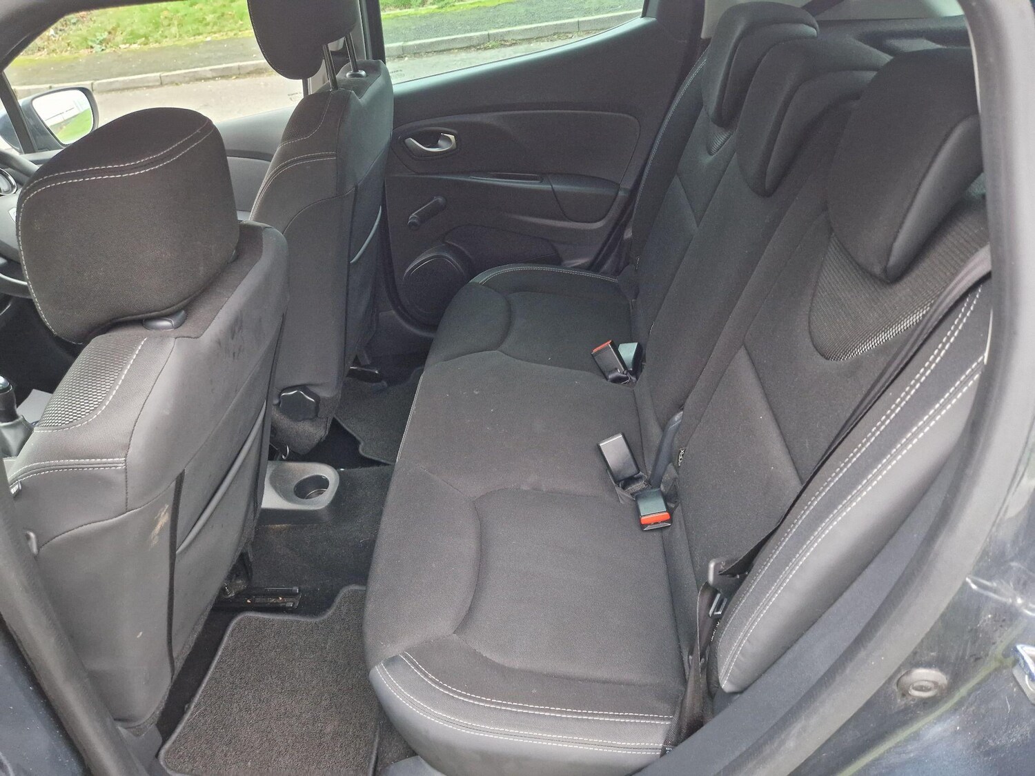 Used Renault Clio for sale - 77495998: Photo 35