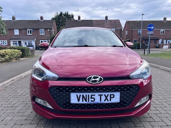 Used Hyundai i20 2015 for sale - 78864105: Photo