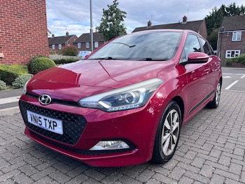 Used Hyundai i20 2015 for sale - 78864105: Photo