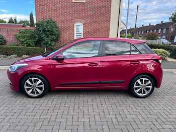 Used Hyundai i20 2015 for sale - 78864105: Photo