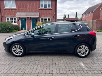 Used Kia Ceed 2013 for sale - 78769304: Photo