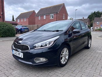 Used Kia Ceed 2013 for sale - 78769304: Photo