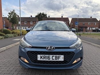 Used Hyundai i20 2016 for sale - 79732083: Photo