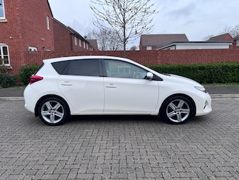 Used Toyota Auris 2013 for sale - 78678075: Photo